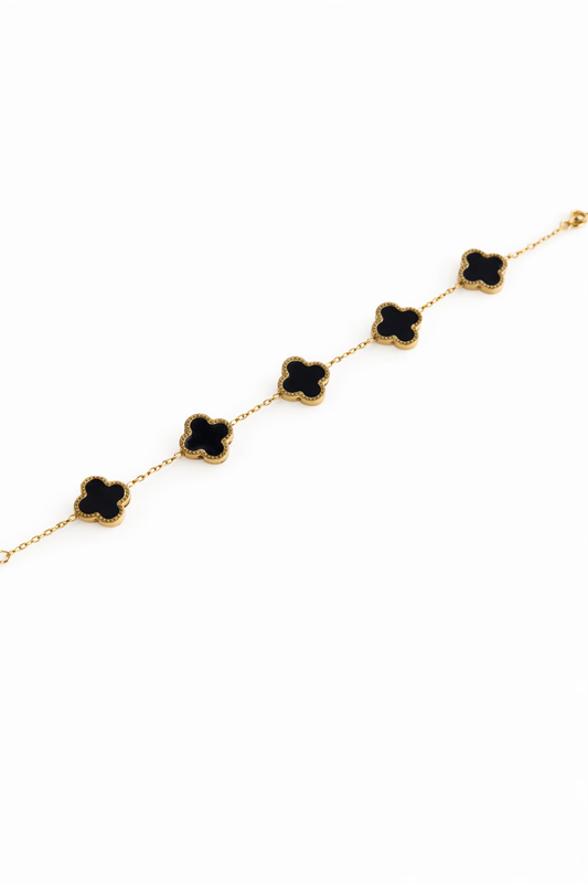 Black and gold clover bracelet🖤